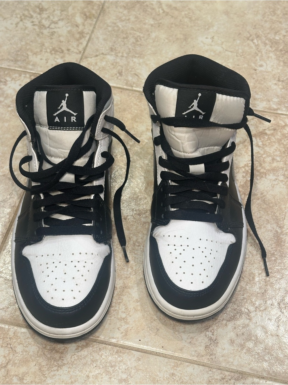 Jordan High-Top Sneakers in Black and White (7M)